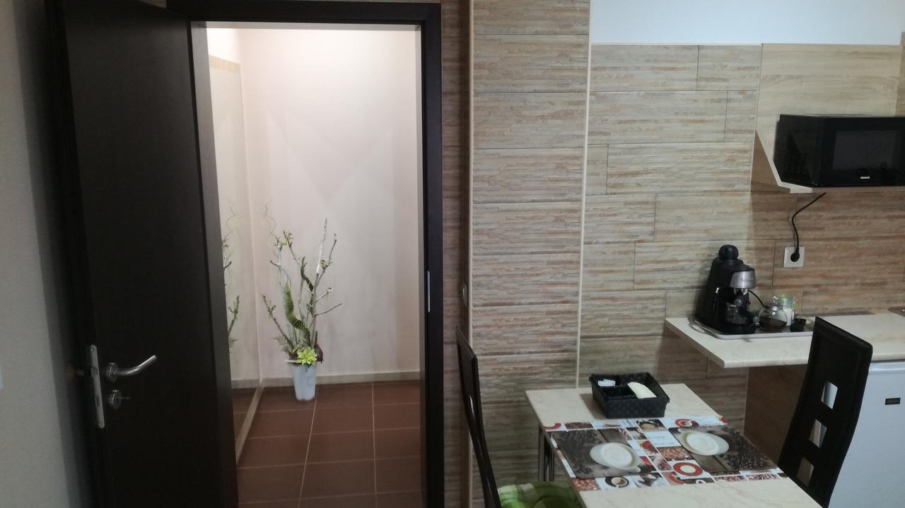 Keri Vendeghaz Apartment Mosonmagyarovar Ngoại thất bức ảnh