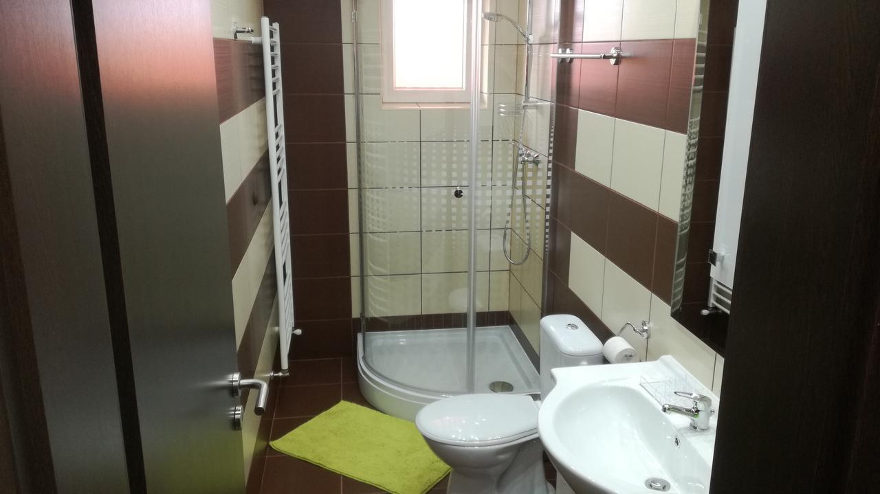 Keri Vendeghaz Apartment Mosonmagyarovar Ngoại thất bức ảnh